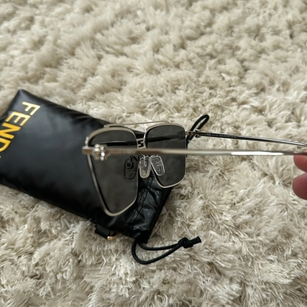 Fendi Silver Sunglasses with Black Fendi pouch-new